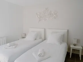 Gîte spacieux et rénové avec jardin, proche châteaux de la Loire, pour 10 pers. - Image 4