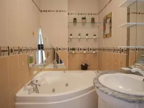 59m Well Equipped In The Heart Of Lyon - Image 3