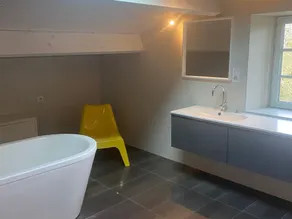Casa Rural Renovada del Siglo XVIII con Piscina y Amplio Jardín - Image 3