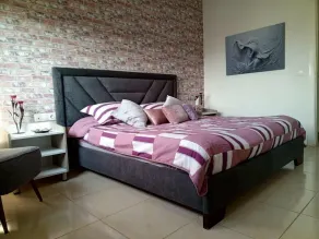 2 Bed Flat - Sleeps 6 - Pets - Pool - Smoking - Image 4