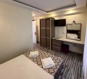 Hotel Falcon Home  - Image 5