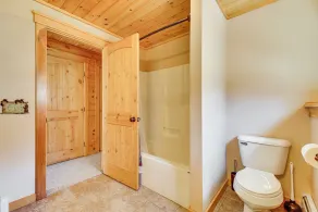 Near Ponds, Hiking & Mtn Biking! Greenwood Cabin - Image 4