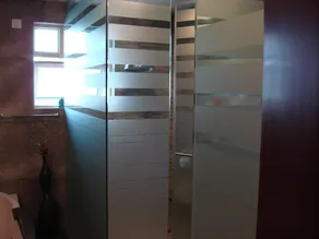 Moradia de Luxo W Jardim Privado e Cozinha Italiana - Image 3