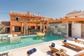 Ferienhaus La Verna mit Pool - Image 3
