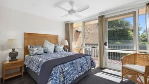 Lovely renovated townhouse in Batehaven - Image 3