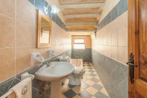 Centre Island Gozitan Farmhouse & Pool - Happy Rentals - Image 4