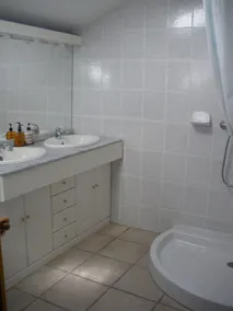 Traditional hamlet house with a terrace - NEW: WIFI AVAILABLE - Image 5