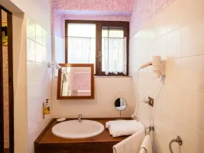 Villa Eufemia - Country farmhouse with pool - Image 3