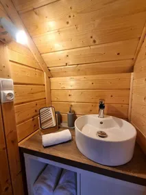 Cabane, Kota Finlandais Familial - Image 3