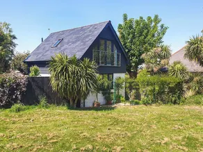 1 bedroom accommodation in Sandown - Image 5