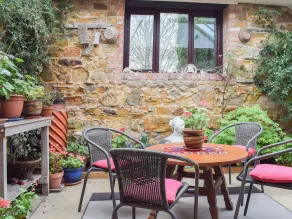 3 bedroom accommodation in Shorwell - Image 5