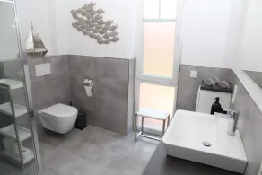 Traumhafte Erdgeschosswohnung Inkl. Sauna mit Wasserblick - Image 4
