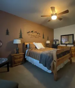 A gorgeous bedroom/bath w/private entry.  Yosemite/Bass Lake/Sequoia Parks. - Image 3