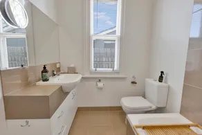 Centrally Located within the Bairnsdale Golden Triangle - Image 4