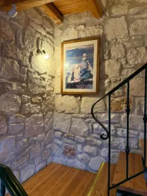 Valory s Stone House - Image 2