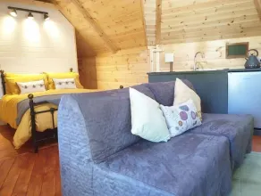 If you're looking for a quiet, private location to stay then The Hive is for you - Image 5