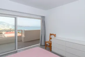 Penthouse with private pool - Image 4