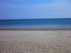 Maison rénovée avec piscine, parking privé et proche plage à Marseillan - Image 3