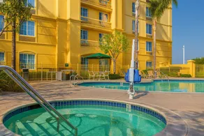 King Bed, Non- Smoking at La Quinta Inn & Suites by Wyndham Ontario Airport - Image 3