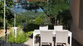 In a privileged setting, detached house, private swimming pool, pets allowed - Image 5