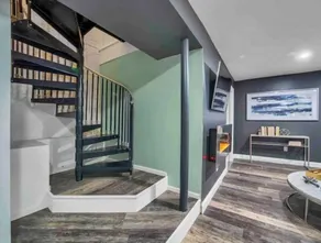 Lovely 2 bedroom condo 5 mins from downtown - Image 2