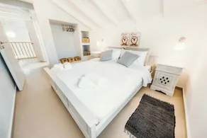 Ammos Beach House - Image 5