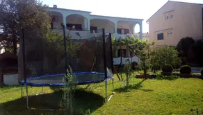Holiday apartment with air conditioning - Image 5