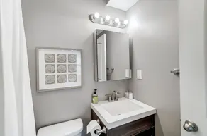Oakley Square 2BR Condo-Walkable with Free Parking - Image 4