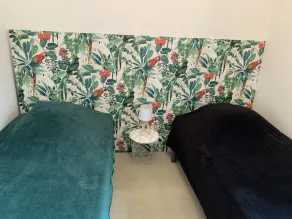 Appartement F3 Avec Piscine 10 min à Pied de la Rivière et 5 min du Centre - Image 5