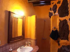 Casa Cora - dreamlike finca, pool, huge garden, WIFI, children's playground - Image 2
