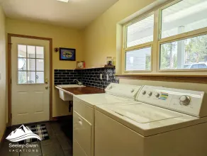 Großes, gemütliches Haus | Platz für 8 Personen | Am Clearwater River | Hunde willkommen - Image 2