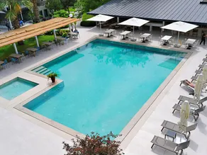 Fully Renovated & Stylish 1BR Suite with Balcony and Free Wi-Fi. - Image 5