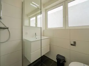 Holiday Home Between Rotterdam and Zeeland - Image 4