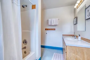 Government Camp Lodge with Hot Tub and Room for the Whole Family! - Image 2