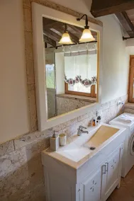 Appartement de deux pièces à 30 mètres de la mer idéal pour des vacances en famille - Image 4