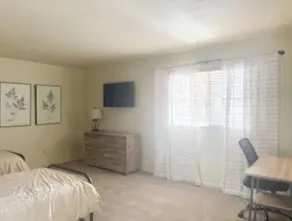 Spacious townhome in Sonora - Image 5