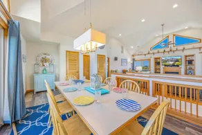 Oceanside Dog Friendly Home w/ Pool, Hot Tub, Game Room, Community Pool/Tennis - Image 2