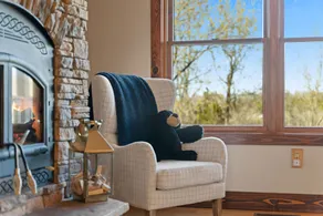 Upscale Lakefront Table Rock Cabin with nearby Launch - Image 4