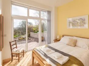 2 bedroom accommodation in Braunton, near Barnstaple - Image 2