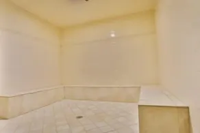 Steam Room & Gym / Hot Tub / Mountain Views - Image 4