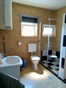 Apartamento para dos personas con terraza y vista al mar Tkon, Pasman (A-9713-a) - Image 2