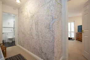 Child friendly ground floor accessible apartment close to town centre - Image 2