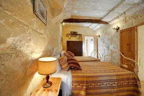 Tal-Barun Farmhouse, San Lawrenz, - Image 5
