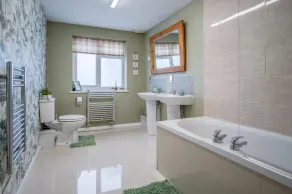 Ridgeway Meadow Bungalow - 3 Bedroom - Manorbier - Image 3