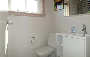 2 Bedroom Amazing Home In Gudhjem - Image 2