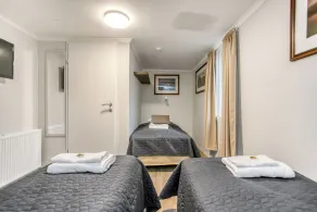 Flyers Airport Hotel - Image 2