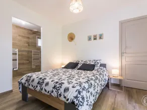 Maison de plain-pied à Anneville sur Mer avec jardin privé - Image 4