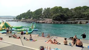 Lovely Studio Paradiso °2 in Krk with Air Conditioning, Wi-Fi, Shared Grill - Image 2