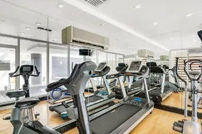 Seaside Apartment mit Sportbecken, Sauna und Fitnessraum - Image 4