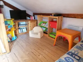Individuel hytte, 6 personer, betagende udsigt over bjergene og dalen - Image 2